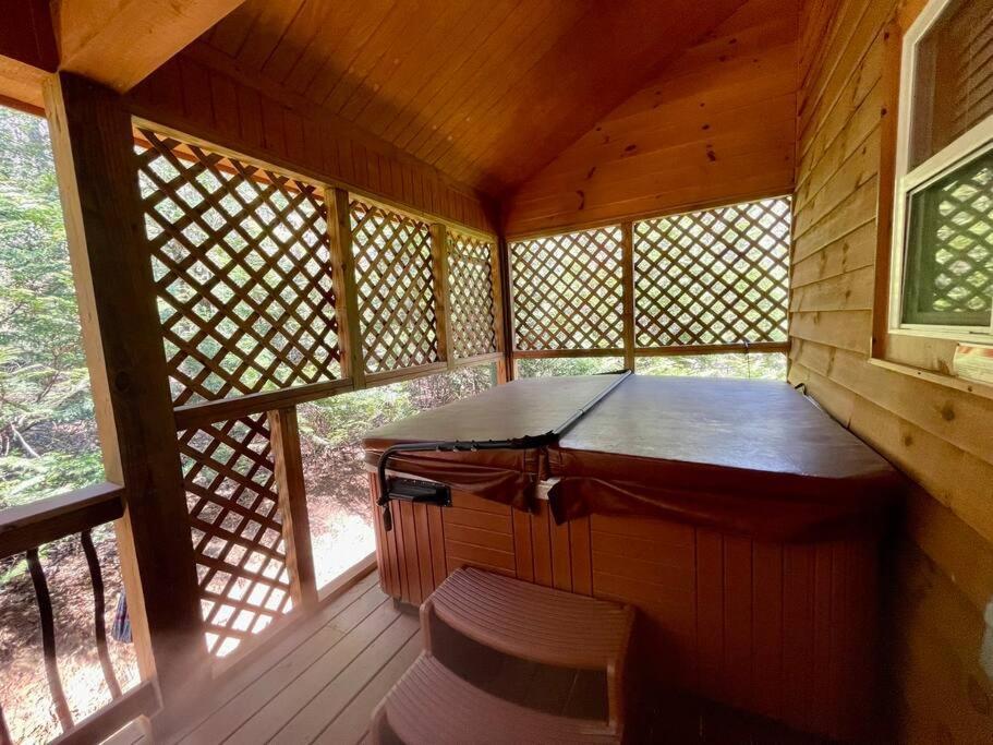 Cabin 2 Bed Close To Helen Hot Tub #15 المظهر الخارجي الصورة