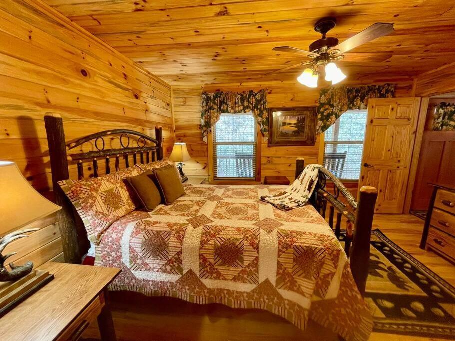 Cabin 2 Bed Close To Helen Hot Tub #15 المظهر الخارجي الصورة