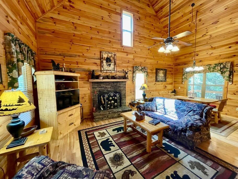 Cabin 2 Bed Close To Helen Hot Tub #15 المظهر الخارجي الصورة