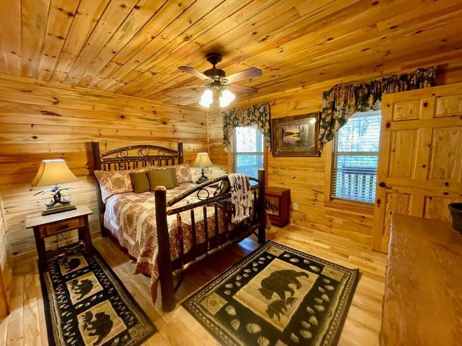 Cabin 2 Bed Close To Helen Hot Tub #15 المظهر الخارجي الصورة